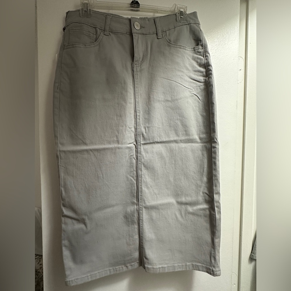 Remi Ultimate Grey Denim Skirt